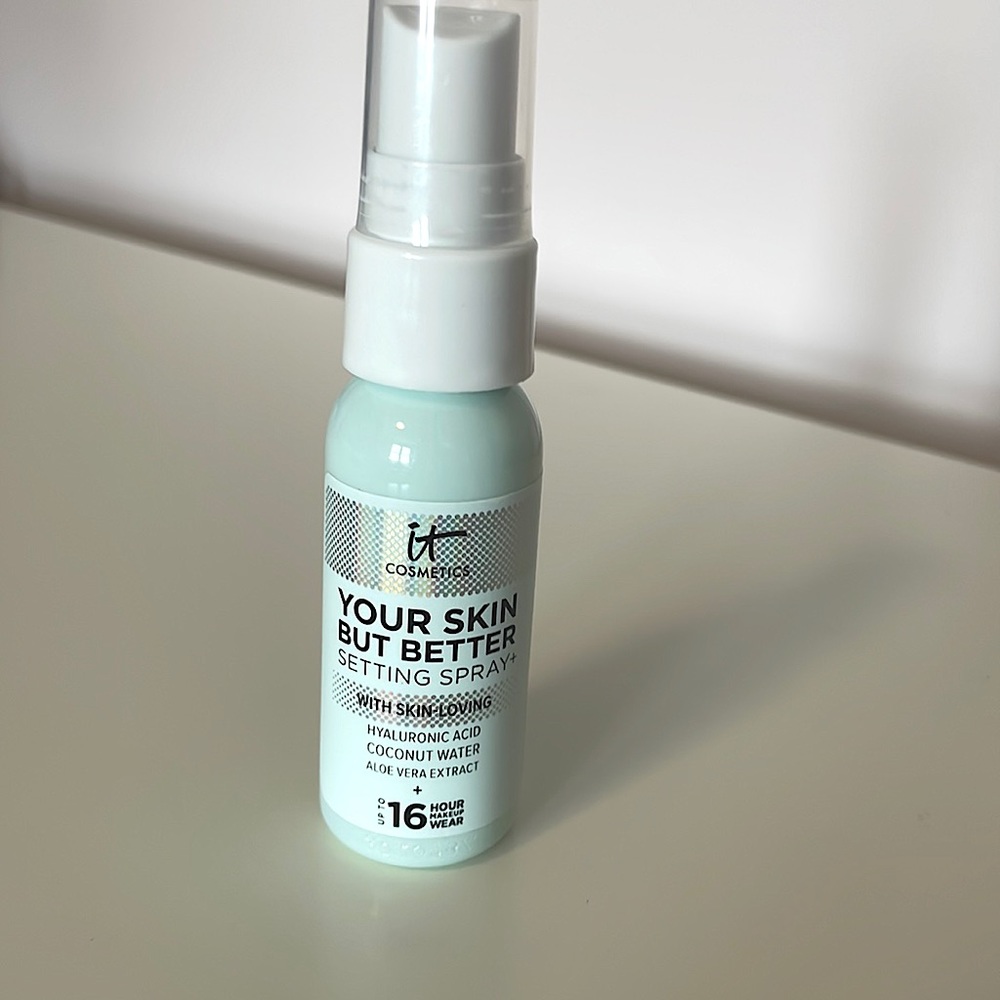 IT Cosmetics Your Skin But Better Setting Spray
